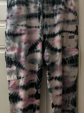 Victoria’s Secret PINK Capri Sweatpants
